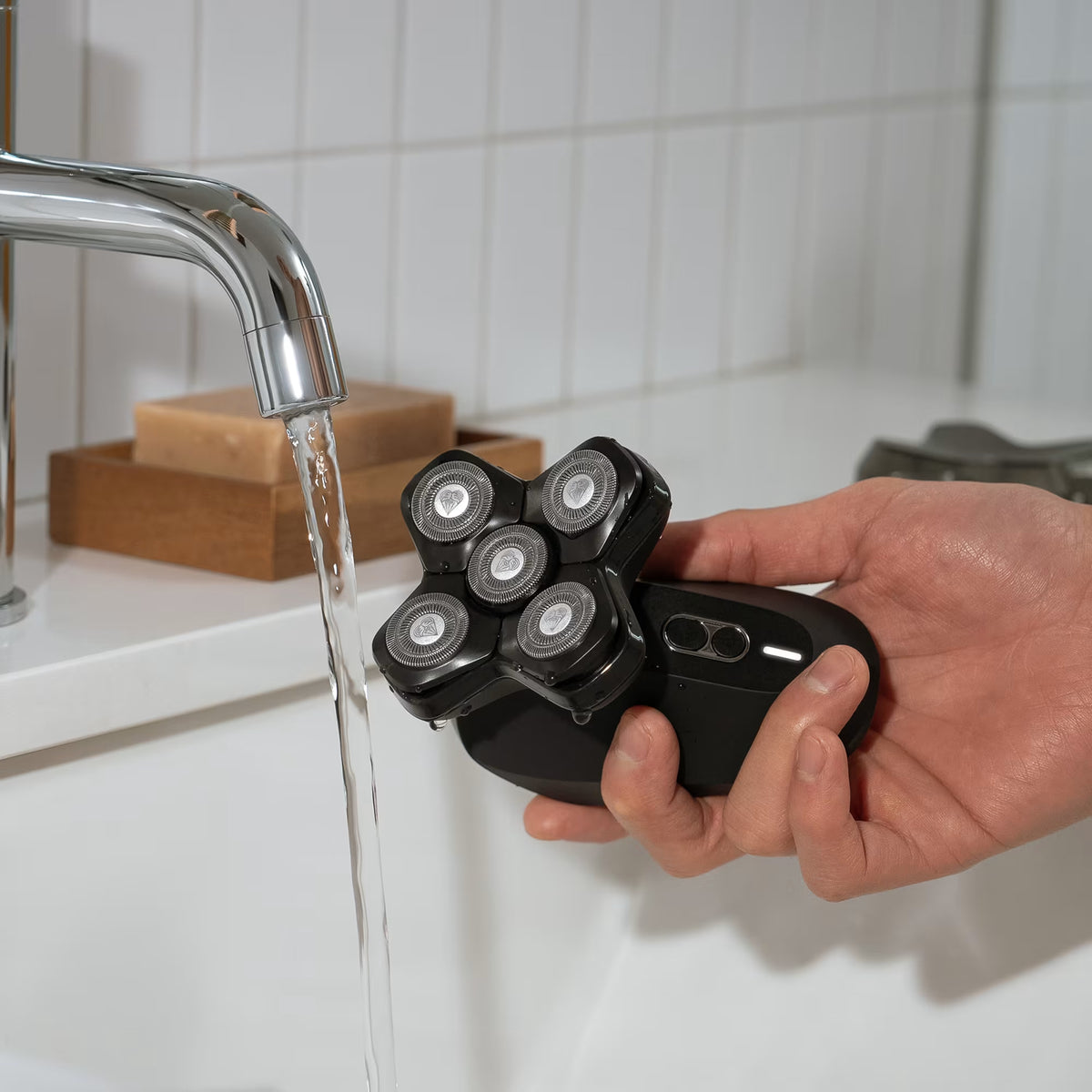 Manscaped The Dome Shaver Pro Cordless Head Shaver - Black | 30-00130-NA from Manscaped - DID Electrical