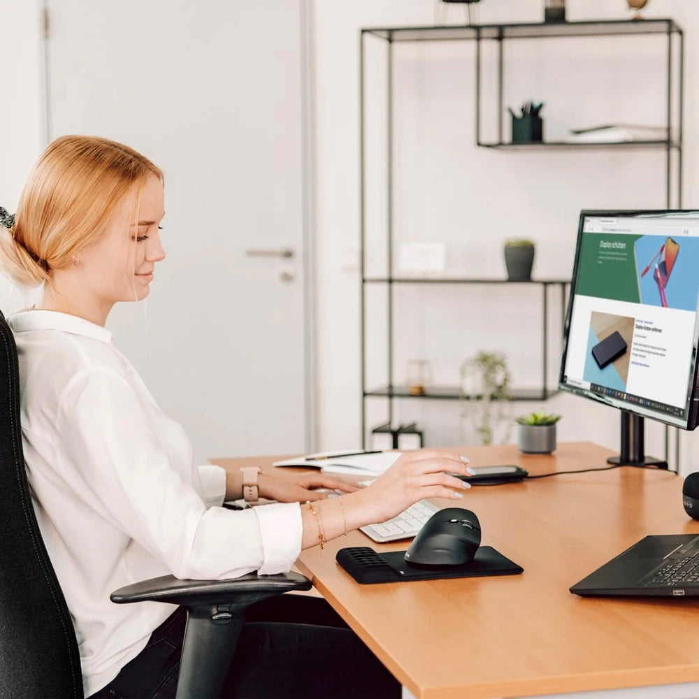 Hama EMW-500 Ergonomic Wireless Mouse - Black | 370396 from Hama - DID Electrical