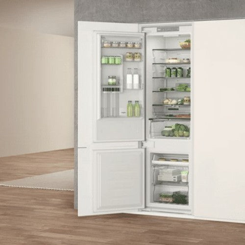 Whirlpool 280L 70/30 Built-In Fridge Freezer - White | WHC20 T322 UK from Whirlpool - DID Electrical