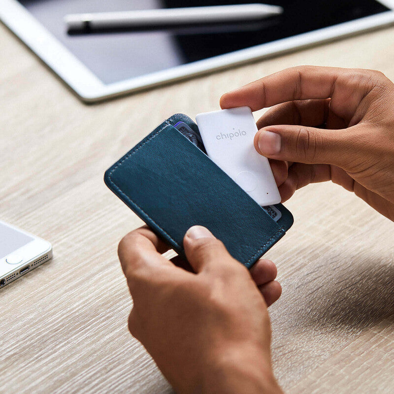 Chipolo Wallet Card Bluetooth Item Tracker - White | CH-C17B-WE-R from Chipolo - DID Electrical