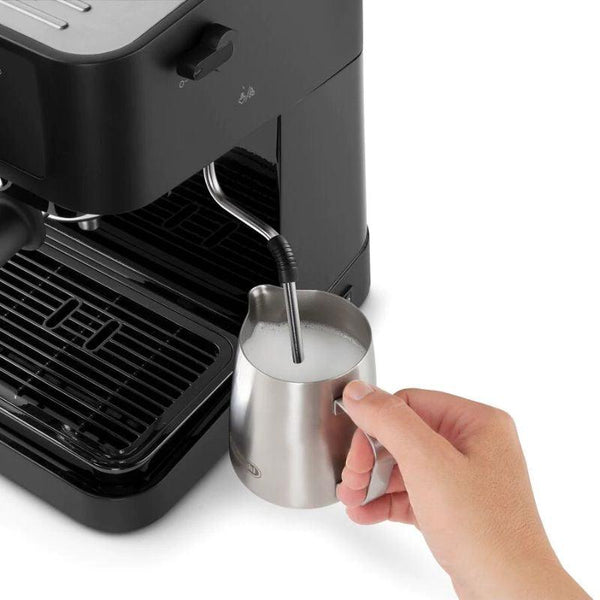  De'Longhi Stilosa - Máquina manual de café expreso, máquina  para café con leche y capuchino, bomba de presión de 15 bar + espumador de  leche, varita de vapor, color negro /