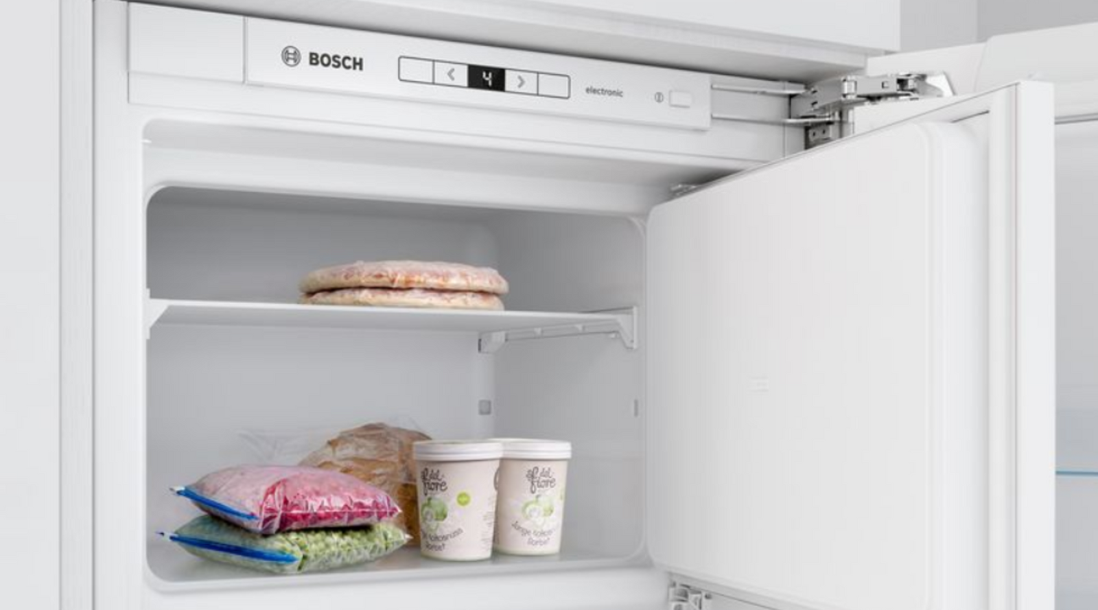 Best Ways to Clean Your Fridge Freezer