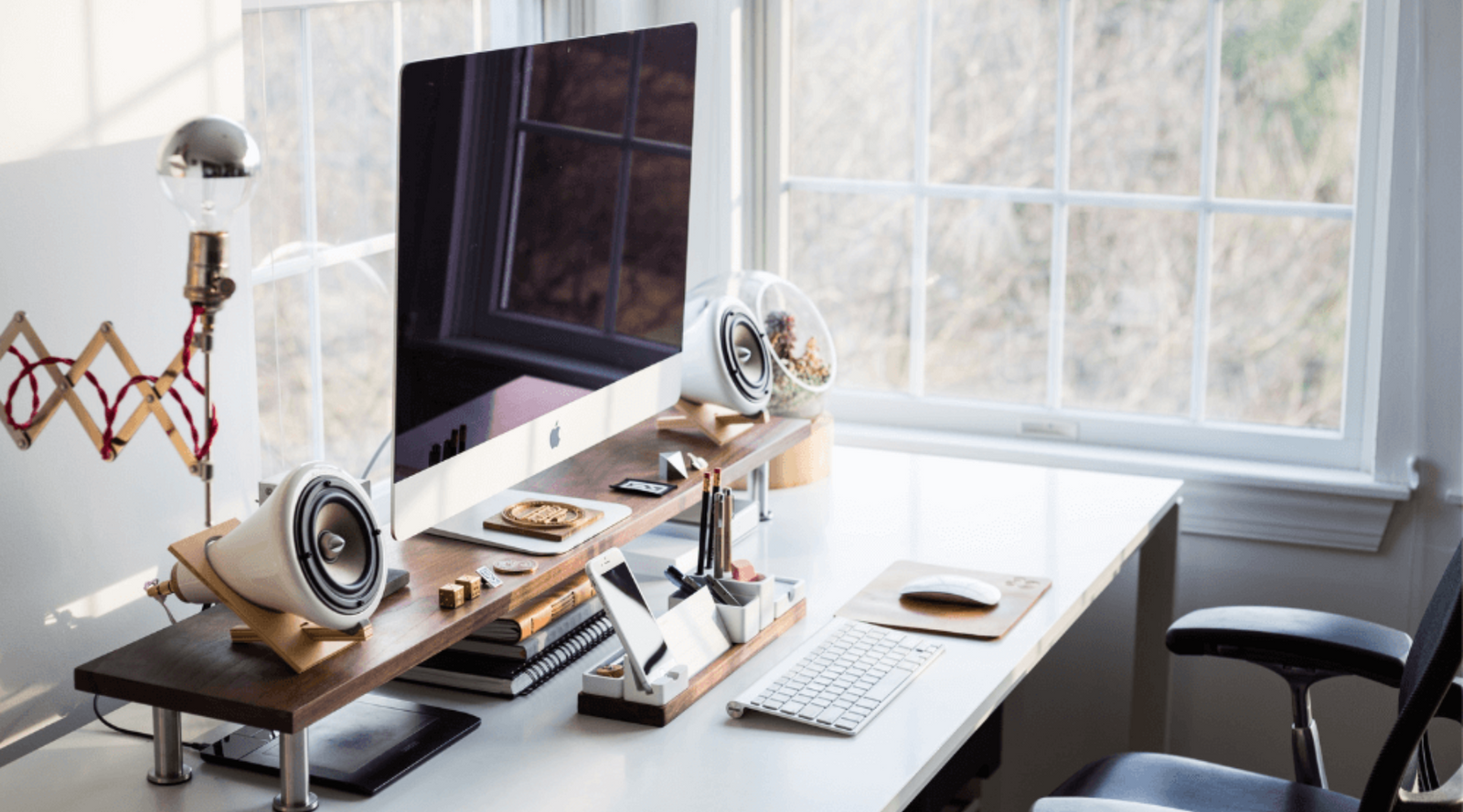 Revamp Your Home Office for 2023 ()