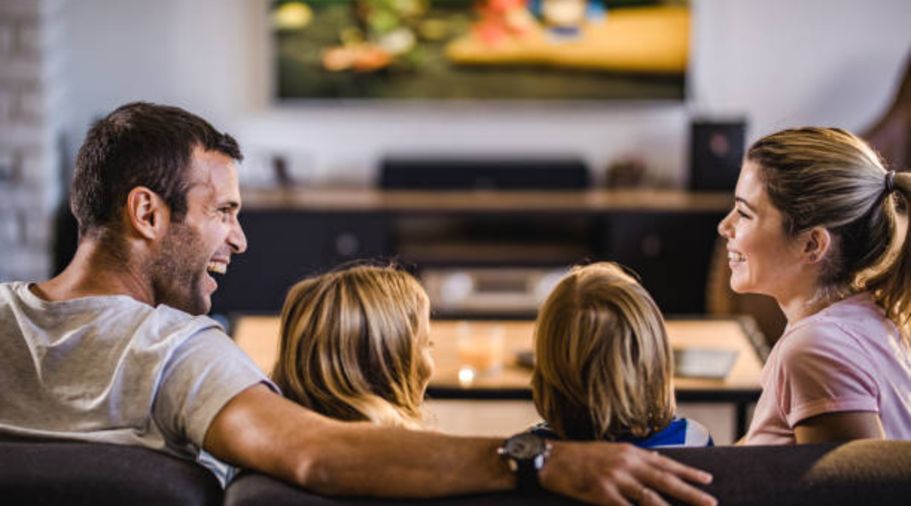 The Benefits of Upgrading to a Smart TV