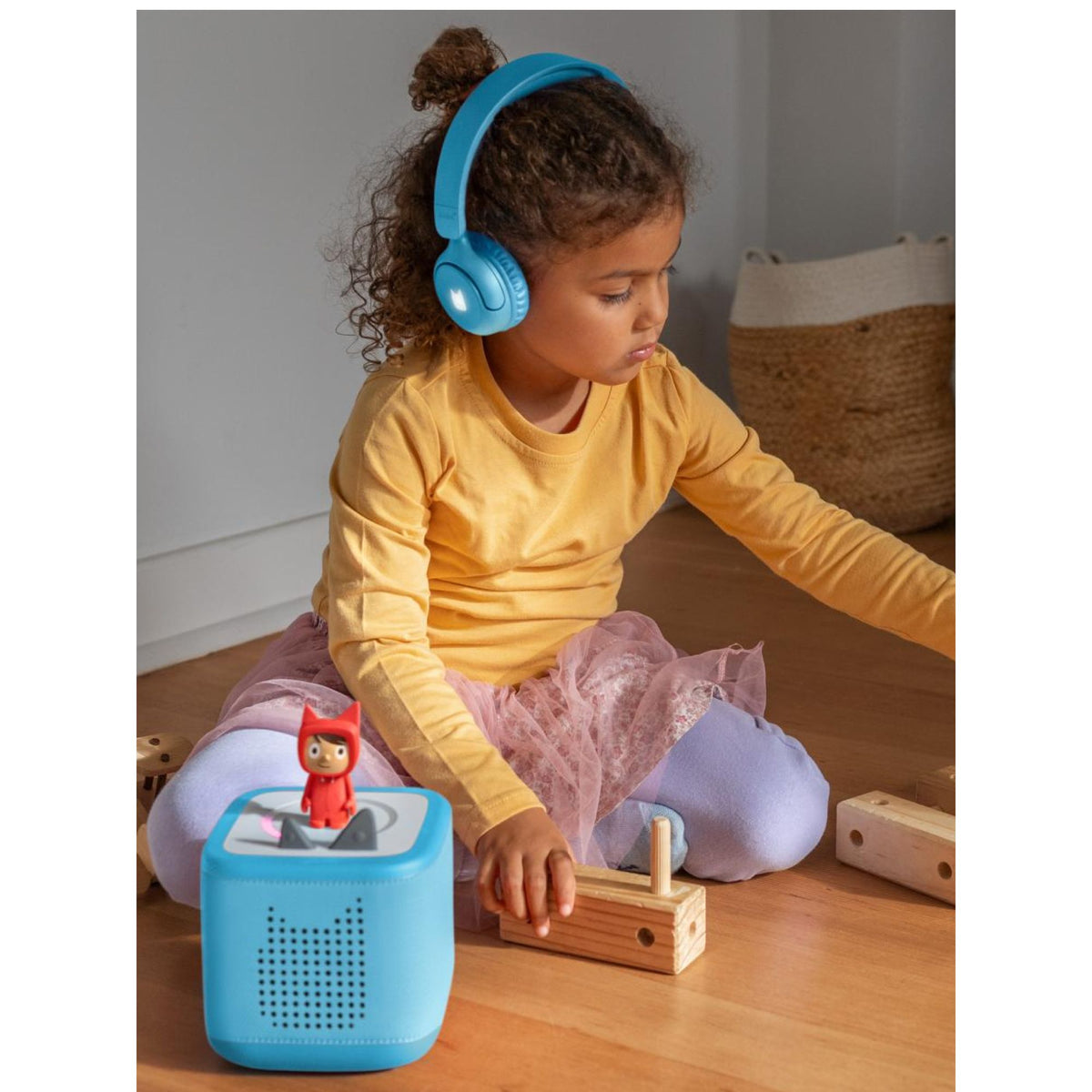 Tonies On-Ear Wireless Headphone for Kids - Sky Blue | 10003280 from Tonies - DID Electrical