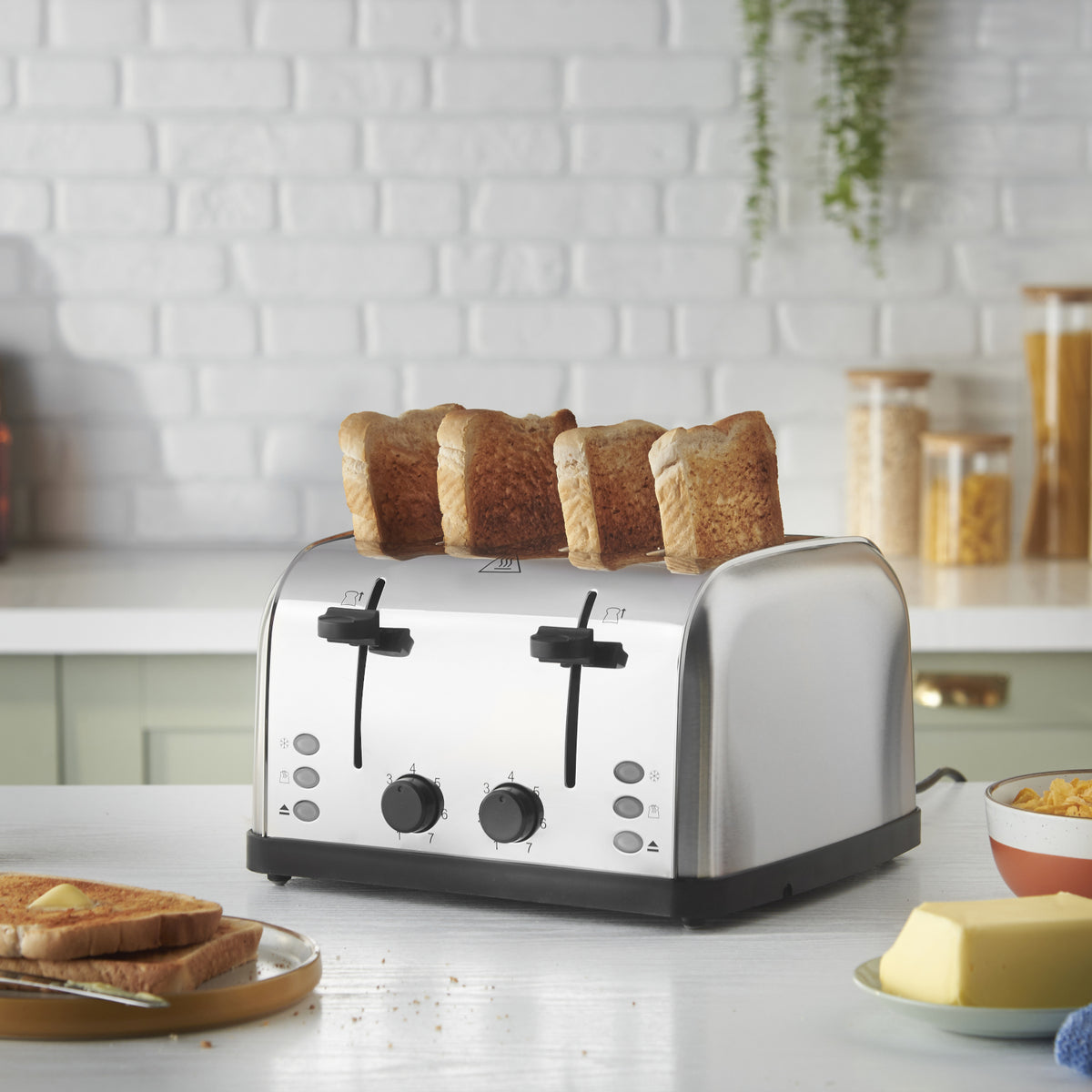 Russell Hobbs Futura 1500W 4 Slice Toaster - Stainless Steel | 18790