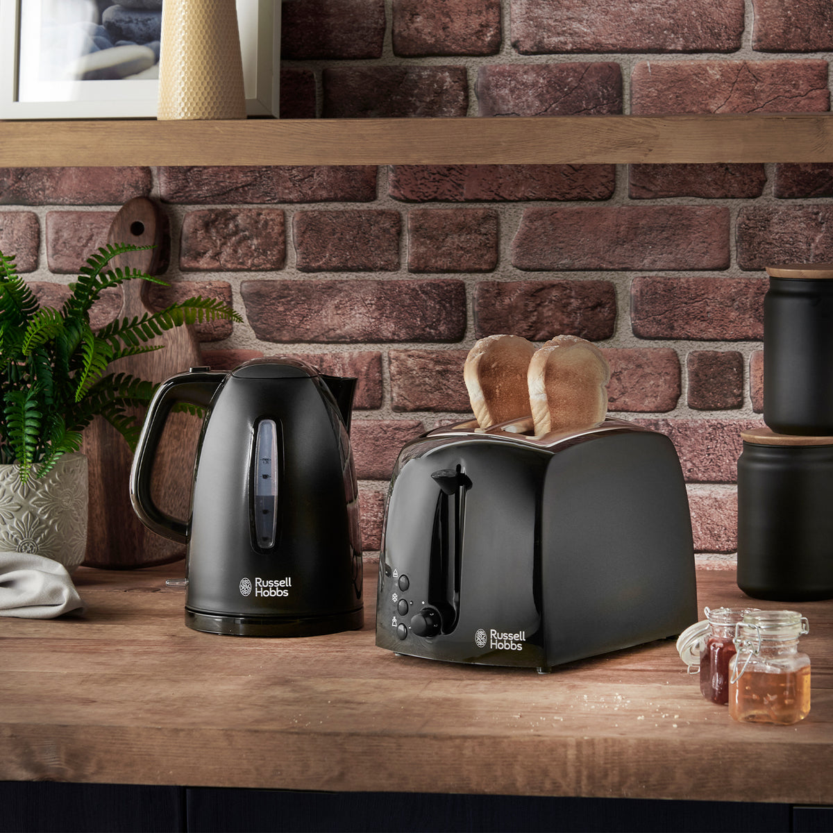 Russell Hobbs Textures 850W 2 Slice Toaster - Black | 21641