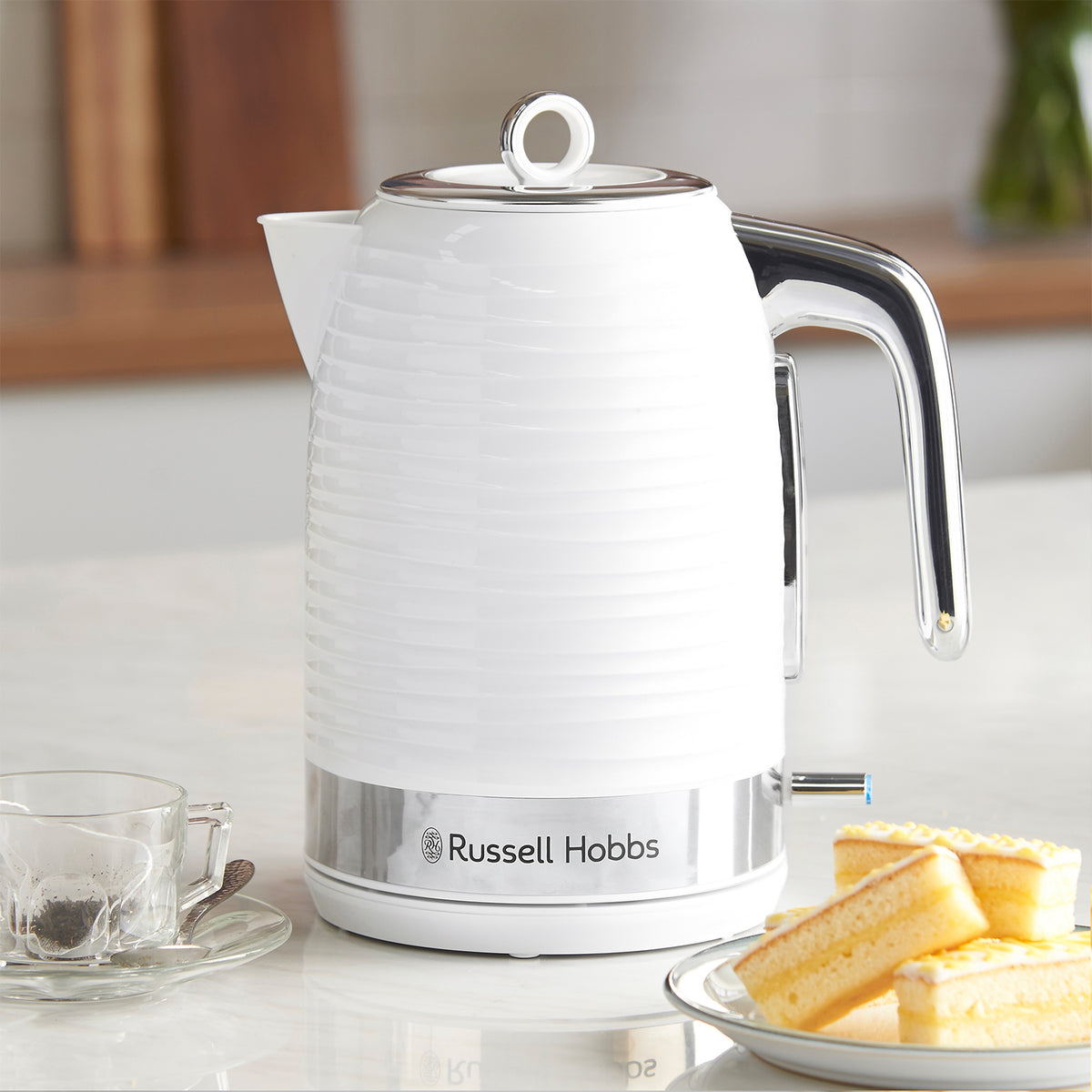 Russell Hobbs 1.7L Inspire Kettle - White | 24360