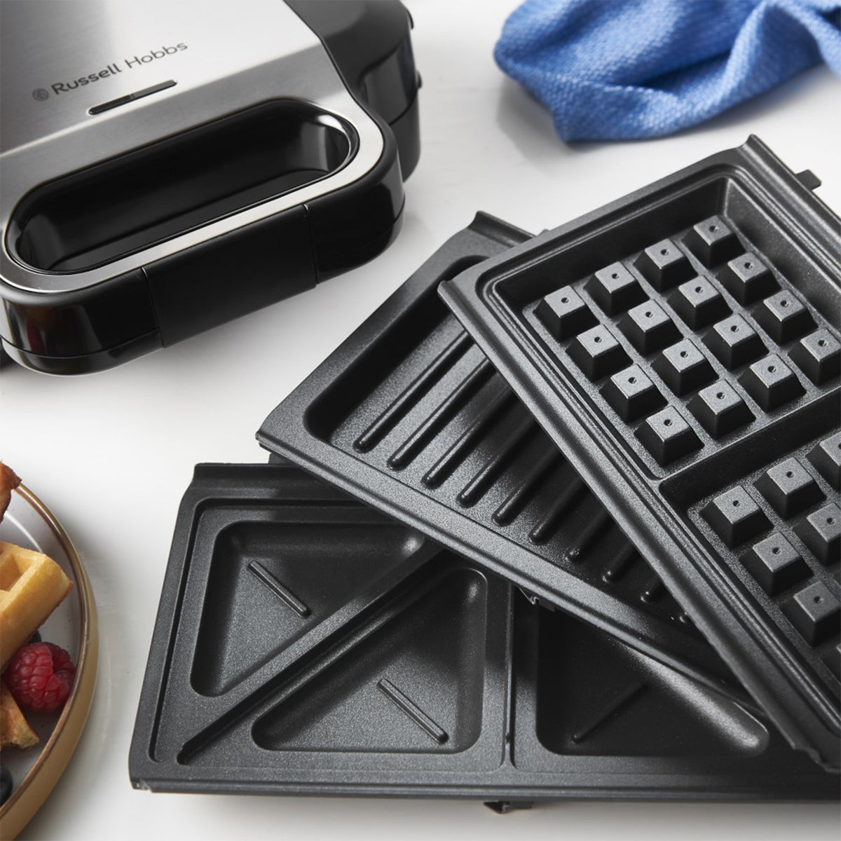 Russell Hobbs Creations 3-in-1 Sandwich Maker - Black | 26810
