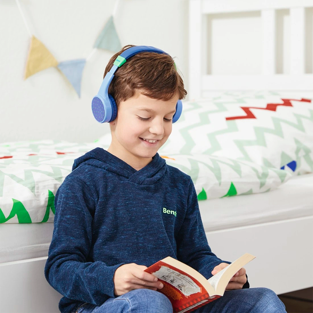 Hama Teens Guard Over-Ear Children&#39;s Bluetooth Wireless Headphone - Blue &amp; Green | 480354 from Hama - DID Electrical