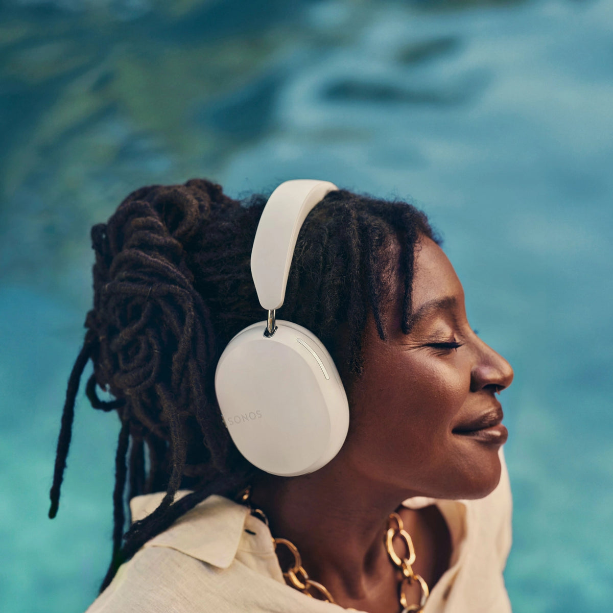 Sonos Ace Over-Ear Wireless Bluetooth Headphone - Soft White | ACEG1R21