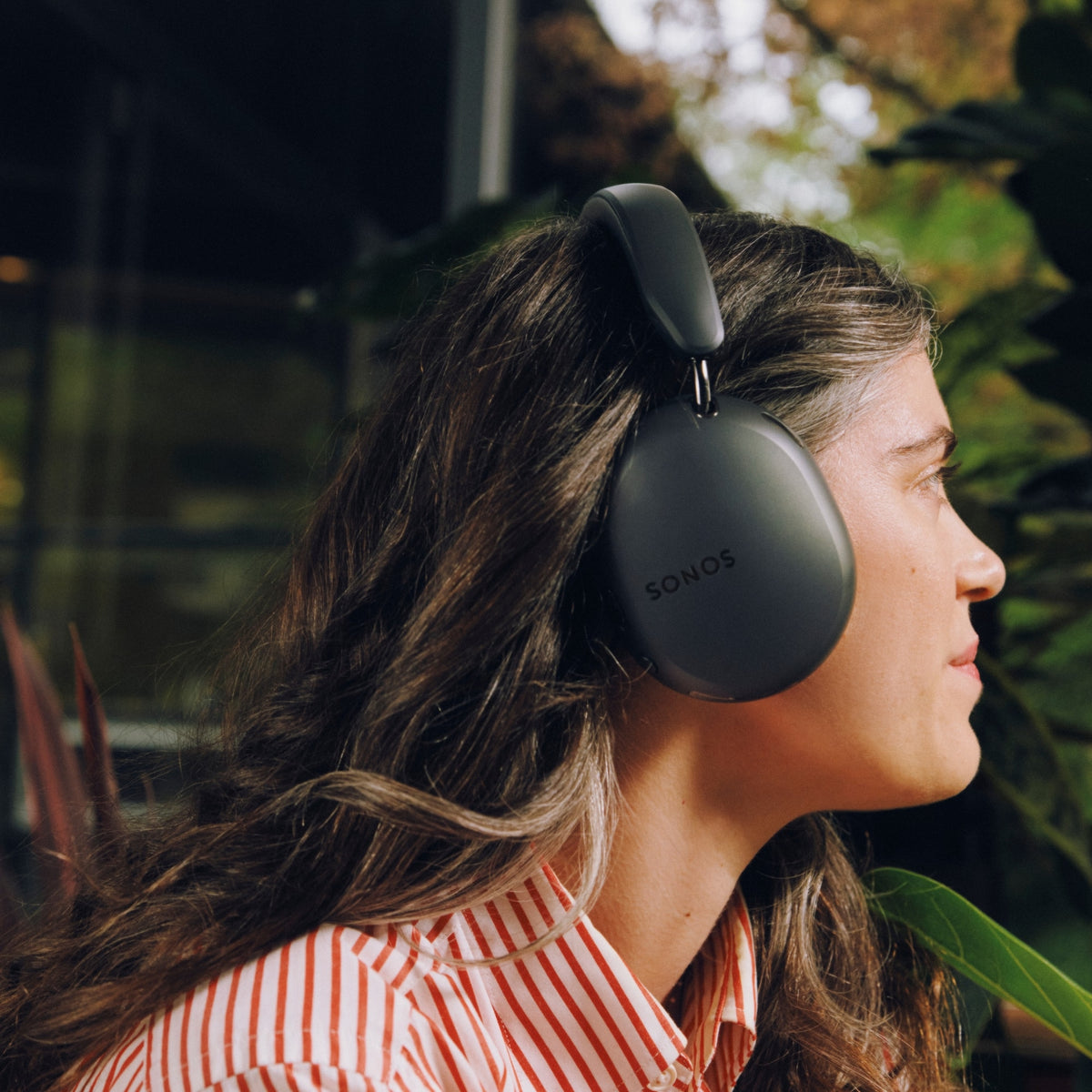 Sonos Ace Ultra Over-Ear Wireless Headphone - Black | ACEULWW1BLK