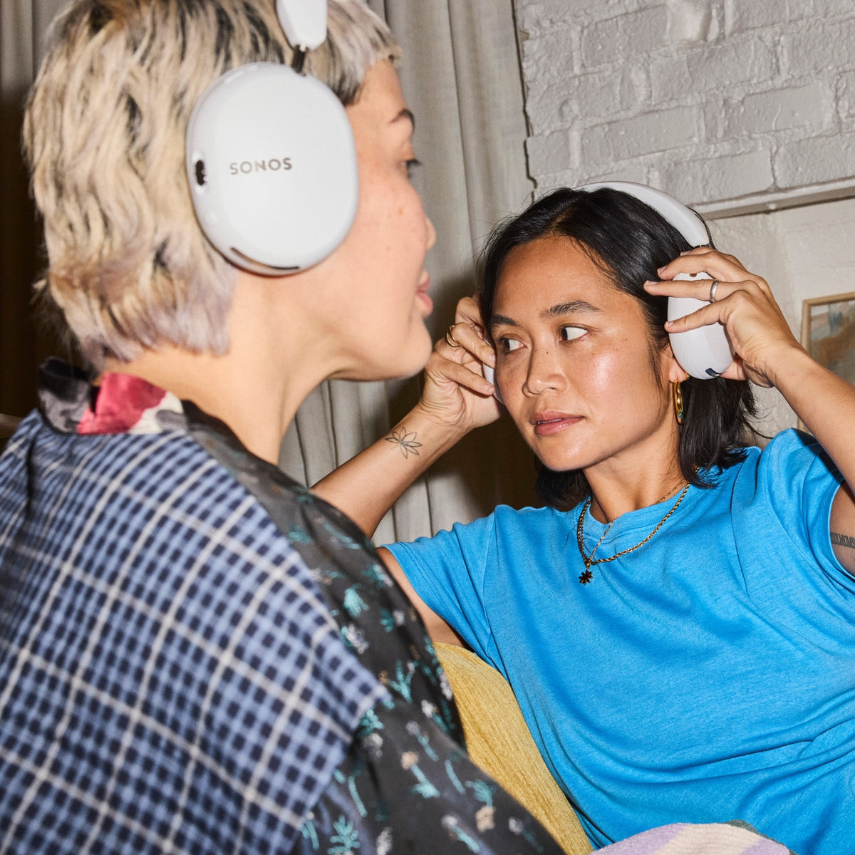 Sonos Ace Ultra Over-Ear Wireless Headphone - Soft White | ACEULWW1