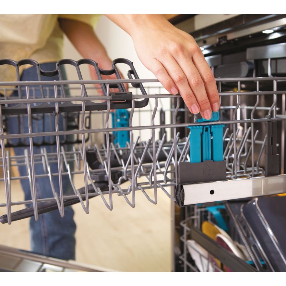 Candy Rapido 13 Place Freestanding Standard Dishwasher - White | CF 3E9L0W from Candy - DID Electrical