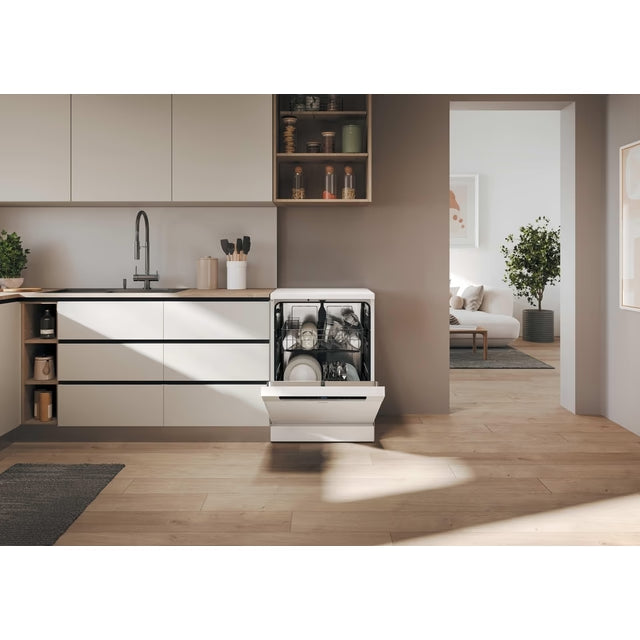 Candy Rapidò 60CM Freestanding Standard Dishwasher - White | CFP 4D9F0W-80