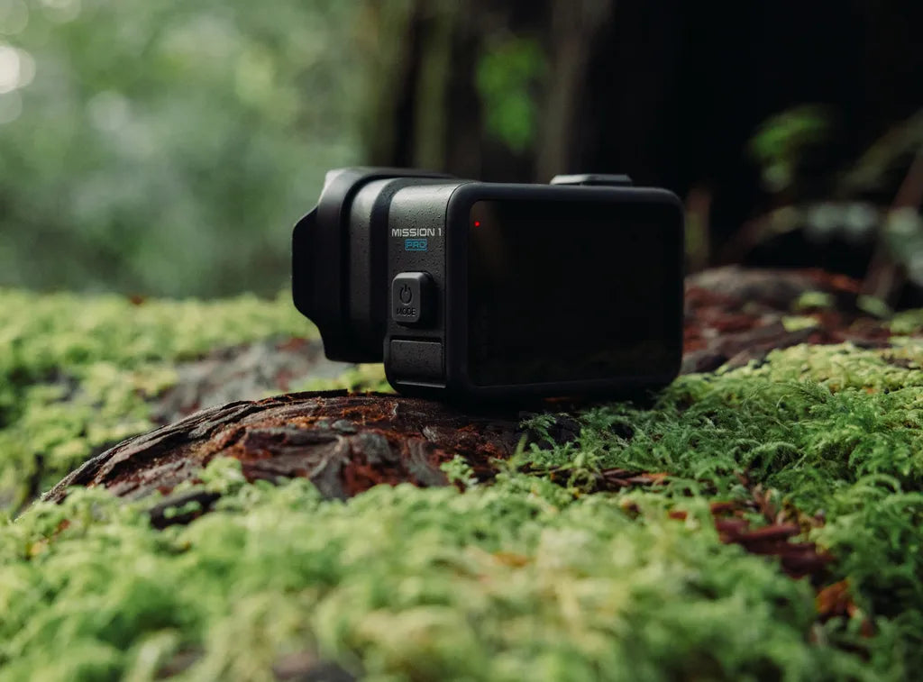 GoPro Mission 1 Pro 50MP Compact Camera - Black | CHDHW-011-RW