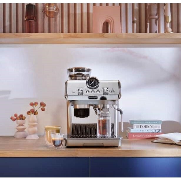 DeLonghi La Specialista Arte Evo Manual Espresso Coffee Maker - Metal | EC9255.M from DeLonghi - DID Electrical