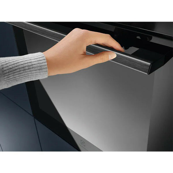Electrolux 600 SteamBake 72L Built-In Multifunction Electric Single Oven - Stainless Steel | EOD6C46X2 from Electrolux - DID Electrical