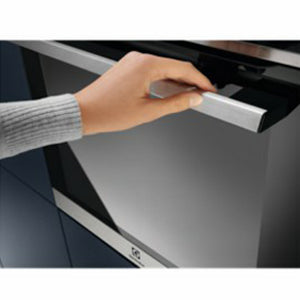 Electrolux 800 AssistedCooking 71L Built-In Multifunction Electric Single Oven - Stainless Steel | EOE8P09X from Electrolux - DID Electrical