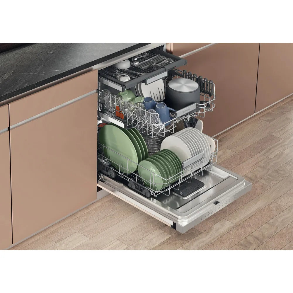 Hotpoint MaxiSpace 60CM Built-In Standard Dishwasher - Inox | H5PC15M6UK