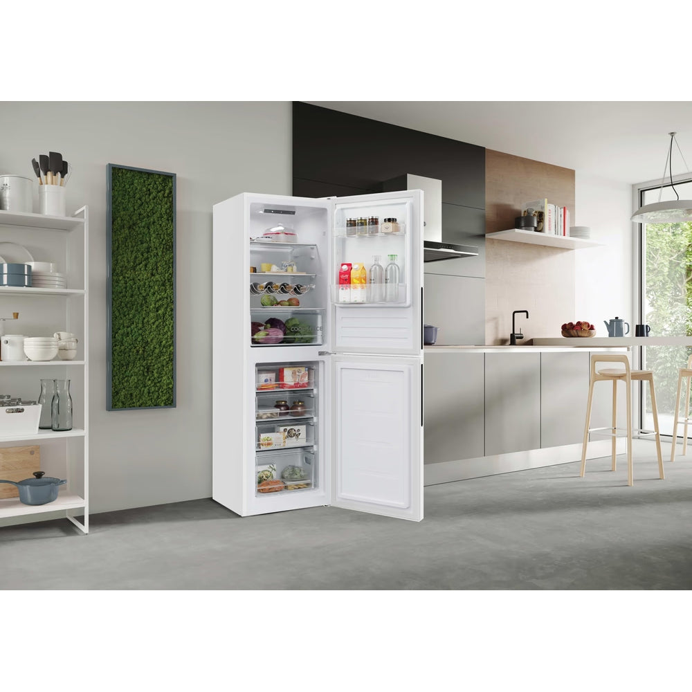Hoover H-Fridge 300 252L Low Frost Freestanding Fridge Freezer - White | HVCT3L517EWKR-1 from Hoover - DID Electrical