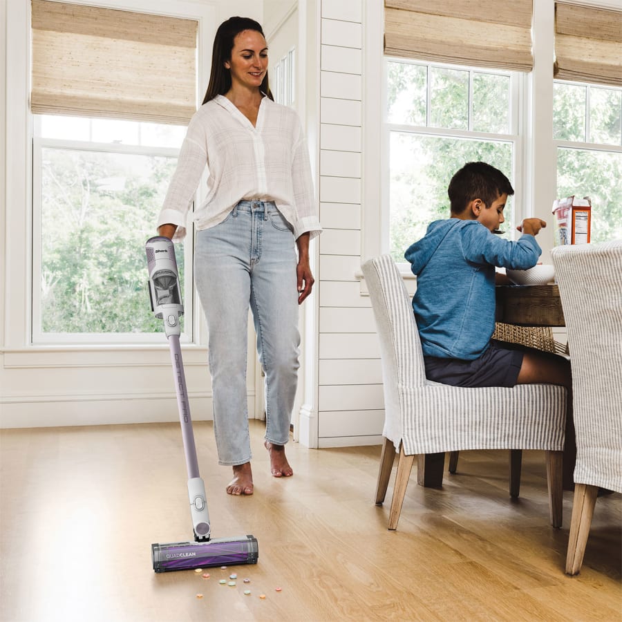 Shark Detect Pro 1.3L Cordless Vacuum Cleaner - White &amp; Ash Purple | IW3510UK from Shark - DID Electrical