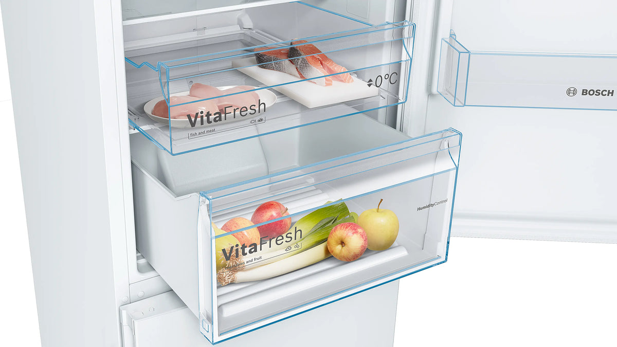 Bosch Series 4 368L Frost Free Freestanding Fridge Freezer - White | KGN392WEBG
