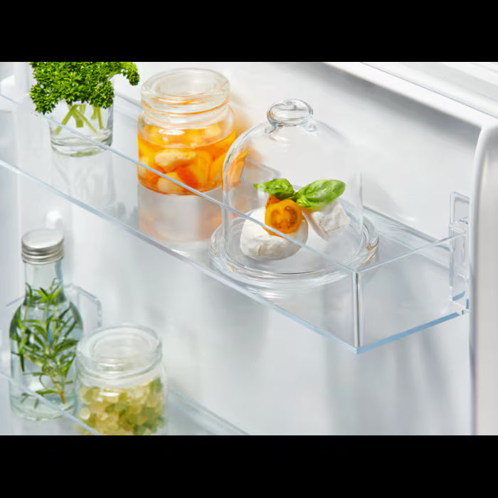 Electrolux 700 GreenZone 257L Frost Free Built-In Fridge Freezer - White | LNA7NE18S