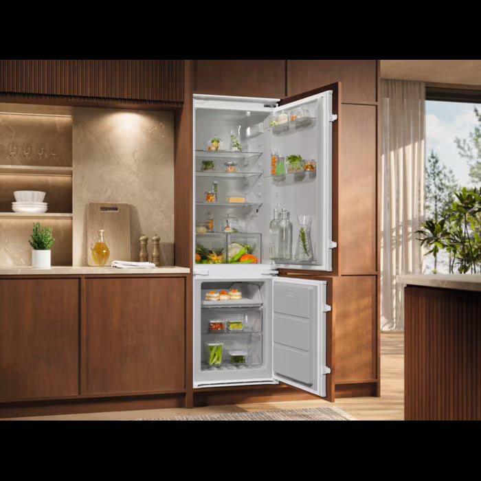 Electrolux 700 GreenZone 257L Frost Free Built-In Fridge Freezer - White | LNA7NE18S