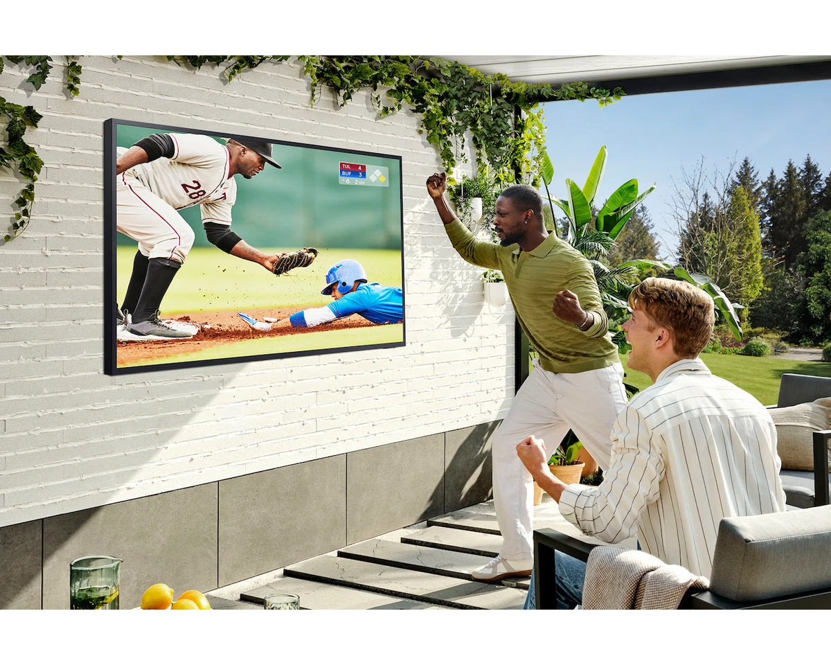 Samsung LST7D 65" 4K Smart TV - Titan Black | QE65LST7DATXXU