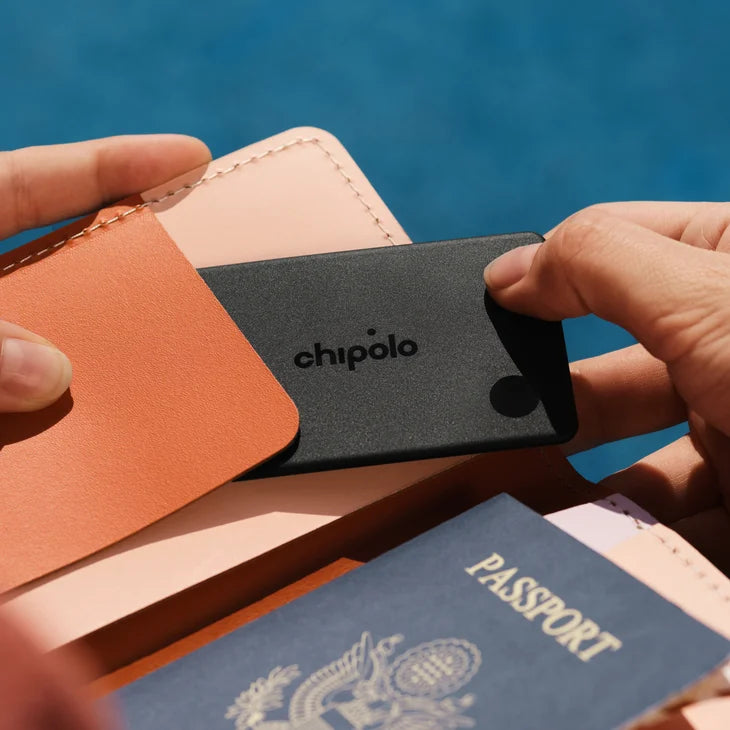 Chipolo Card Bluetooth Tracker - Charcoal | RRF.0000001