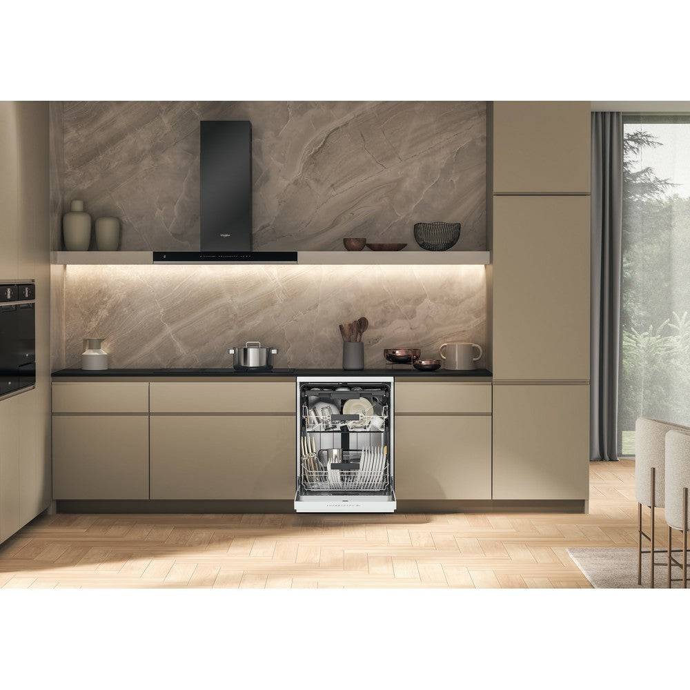 Whirlpool 15 Place Settings Freestanding Standard Dishwasher - White | W7FHP33UK from Whirlpool - DID Electrical