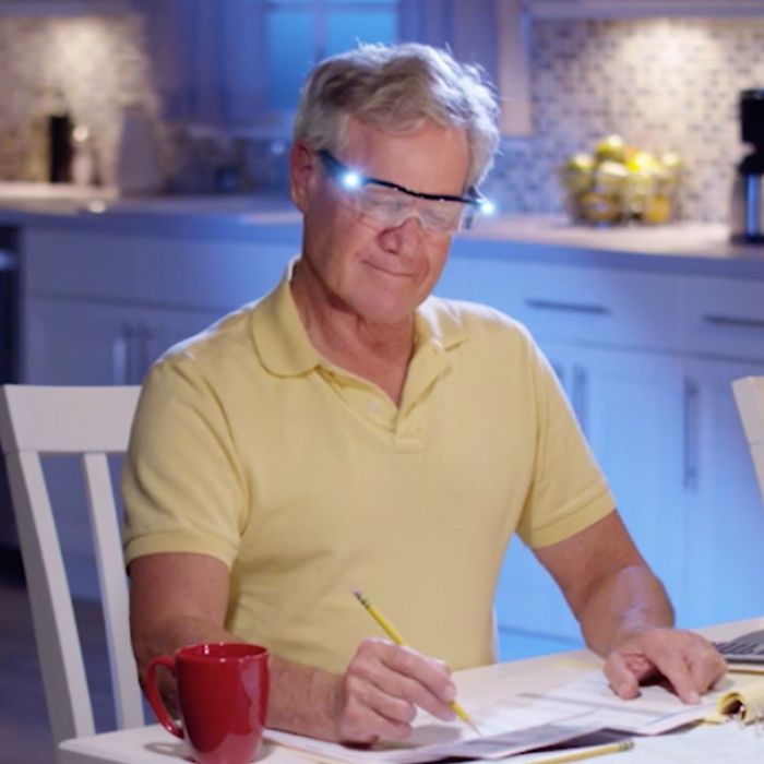 JML Mighty Sight Wearable Magnifying Eyewear with Built-In Lights - White &amp; Black | A000929 (7593966928060)