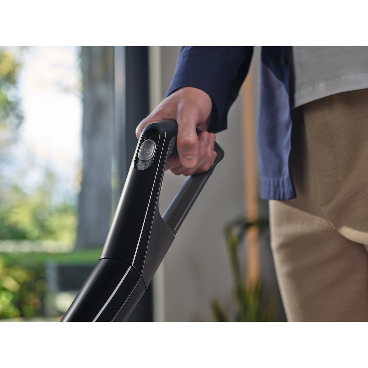 Miele Triflex HX2 Cat &amp; Dog Cordless Stick Vacuum Cleaner - Obsidian Black (7594738286780)