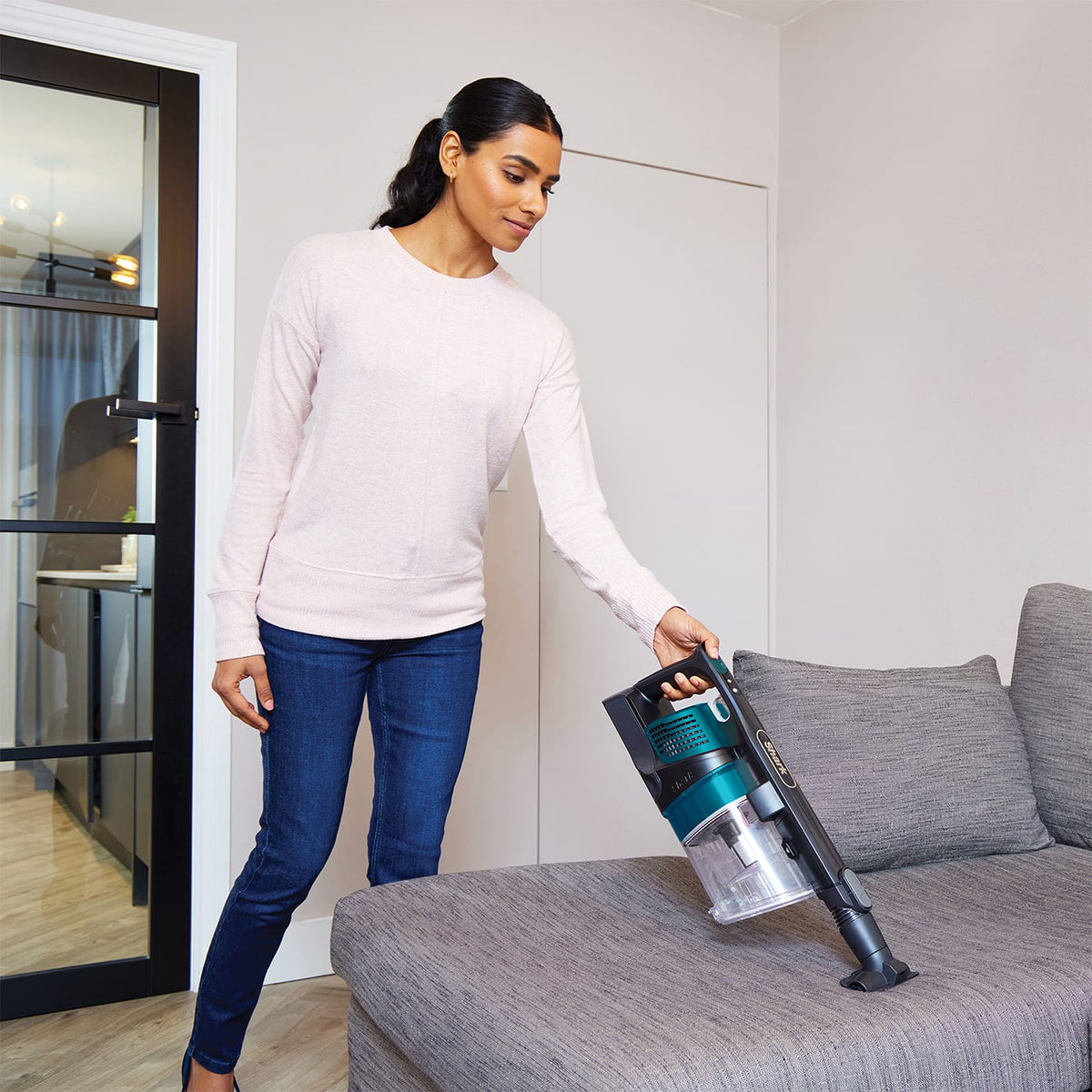 Shark 0.7L Anti Hair Wrap Pet Cordless Stick Vacuum Cleaner - Peacock Blue | IZ252UKT from Shark - DID Electrical
