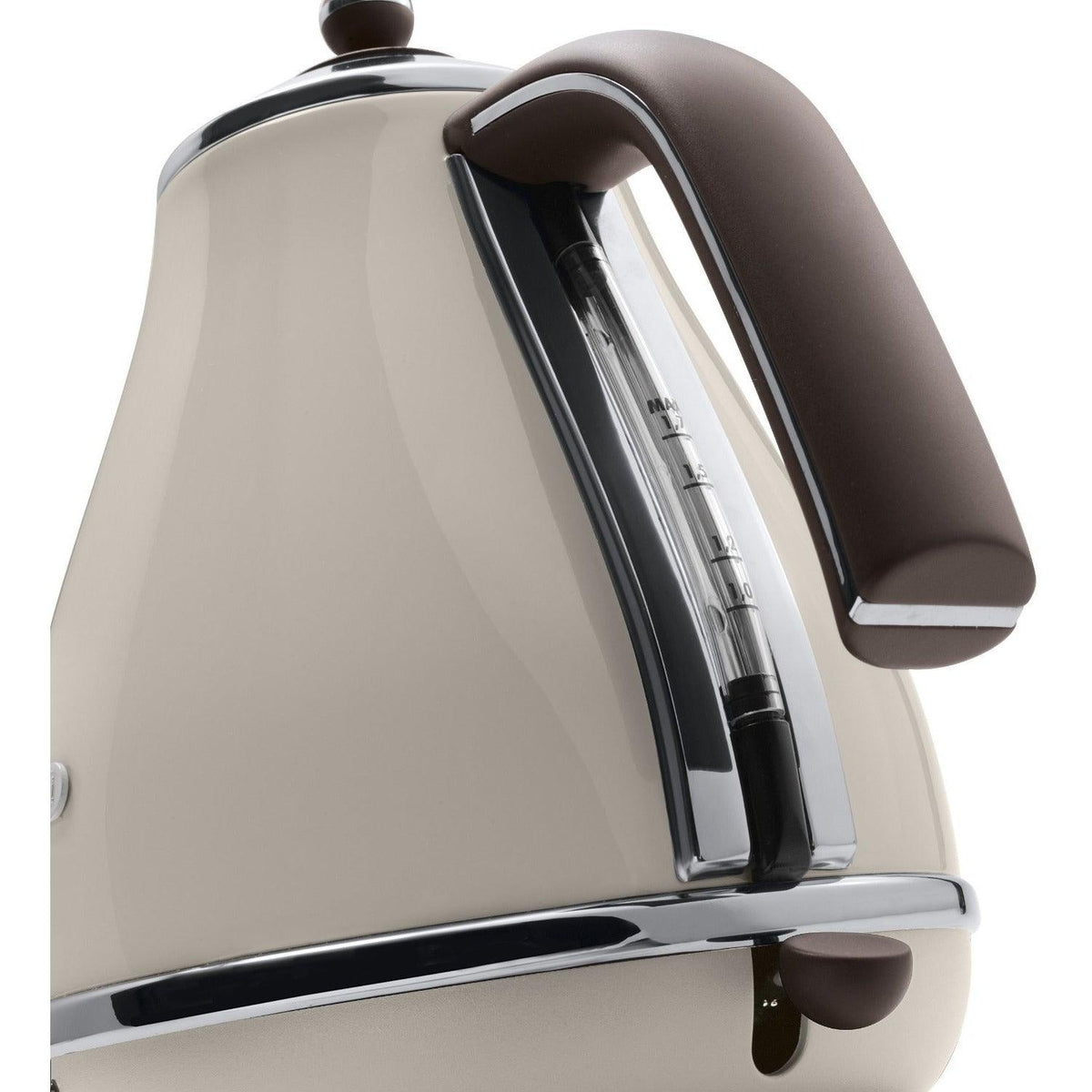 DeLonghi Icona Vintage 1.7L Jug Kettle - Beige | KBOV3001.BG from DID Electrical - guaranteed Irish, guaranteed quality service. (6890735960252)