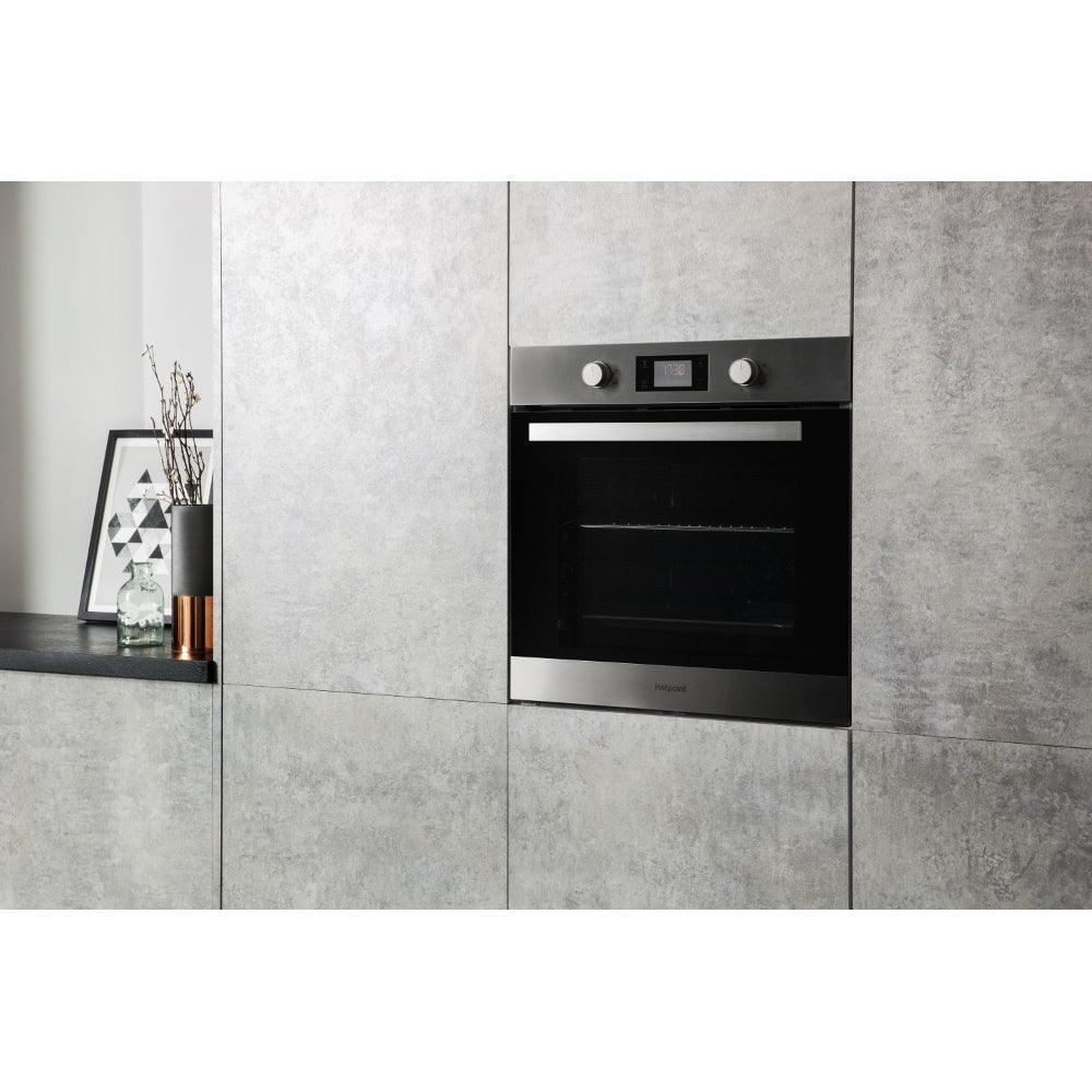 Hotpoint Class 3 Built-In Electric Single Oven - Inox | SA3540HIX from DID Electrical - guaranteed Irish, guaranteed quality service. (6890766139580)