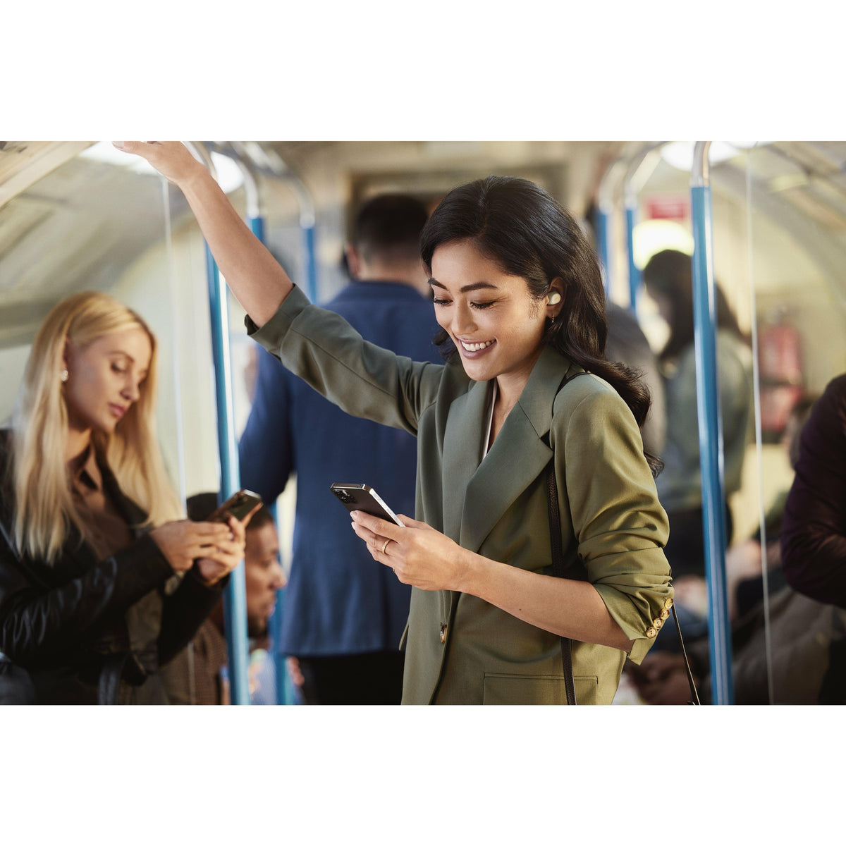 Jabra Elite 7 Pro In-Ear True Wireless Earbuds with MiltisensorVoice - Gold Beige | 100-99172005-60 (7519299928252)
