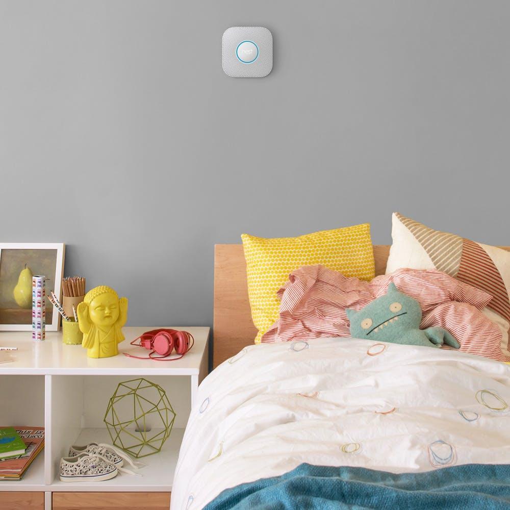 Nest Protect 2nd Gen Smoke and Carbon Monoxide Wired Alarm - White | S3003LWGB (6890832953532)