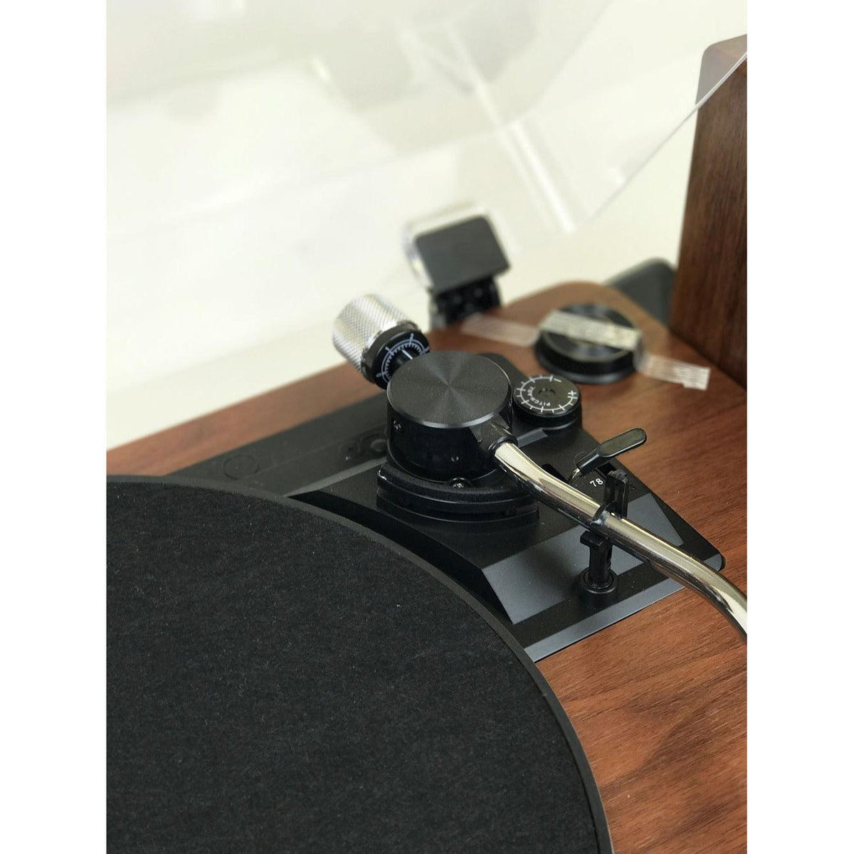 Steepletone Wood Effect Auto Return Turntable - Dark Wood | CAMDEN2 from DID Electrical - guaranteed Irish, guaranteed quality service. (6890843766972)