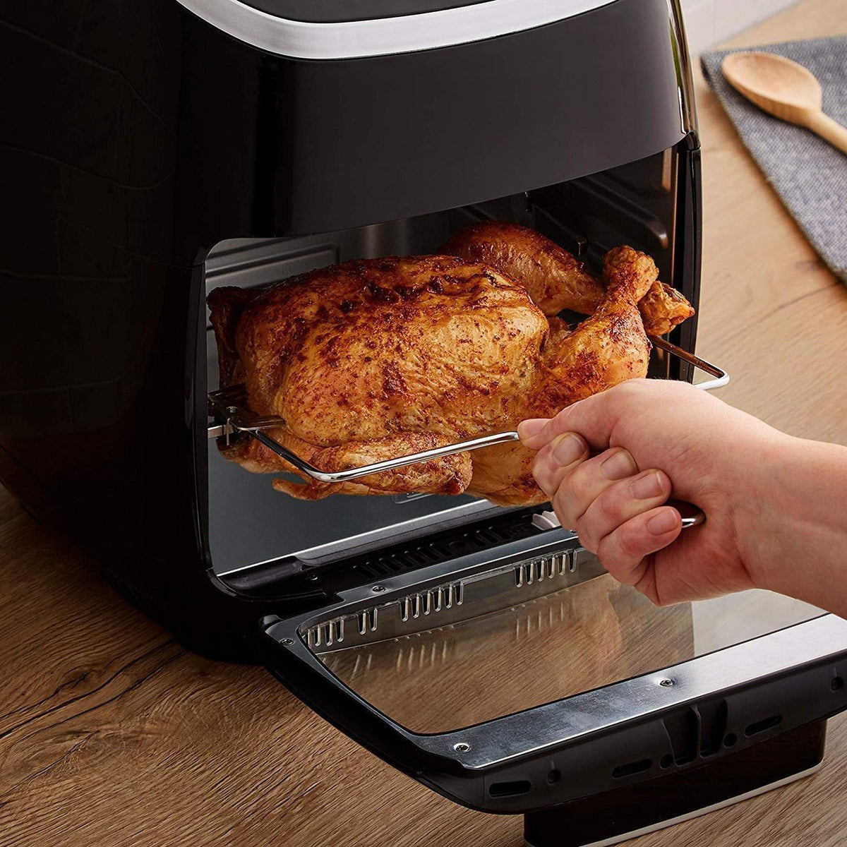 Tower 2000W 11L 5-in-1 Manual Air Fryer Oven with Rotisserie - Black | T17038 from DID Electrical - guaranteed Irish, guaranteed quality service. (6890866573500)