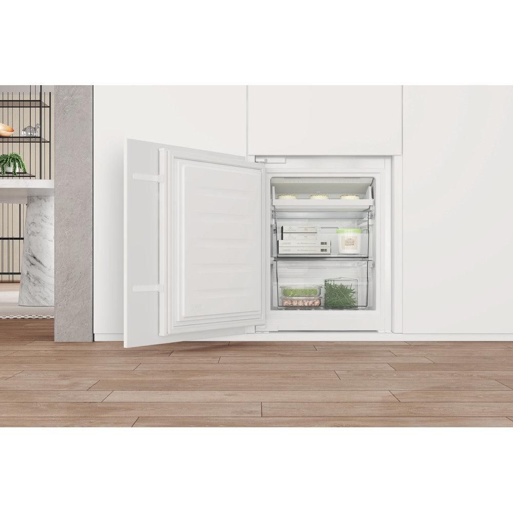 Whirlpool 250L Built-In Fridge Freezer - White | WHC18T332PUK (7325062889660)